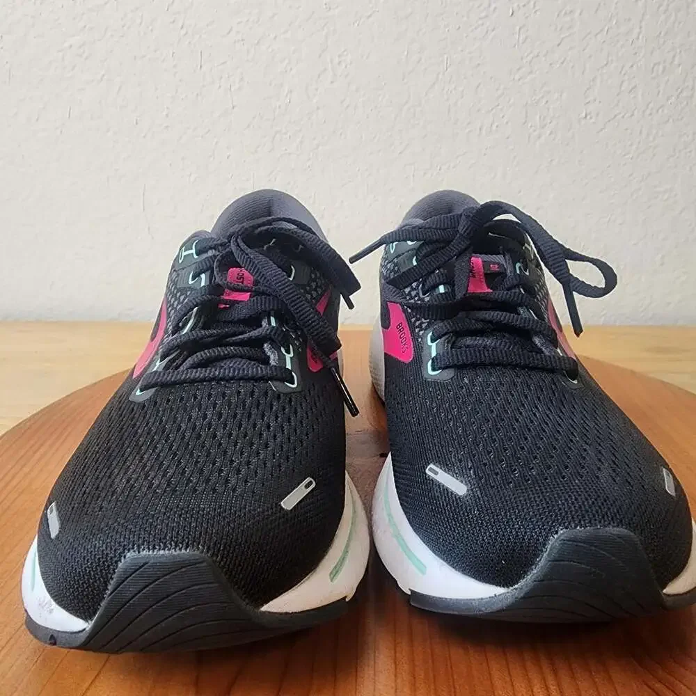 Brooks Ghost 14 Shoes Womens Size 9.5 Black Pink Running Sneakers 1203561B013